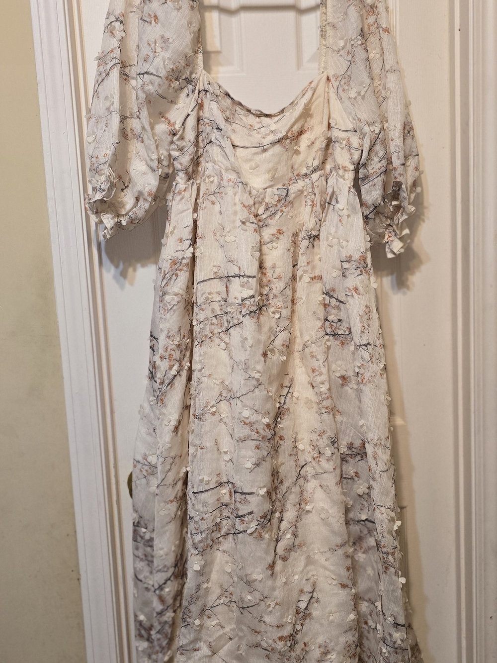 Romantic Cream Floral Maxi Dress with Puff Sleeves
